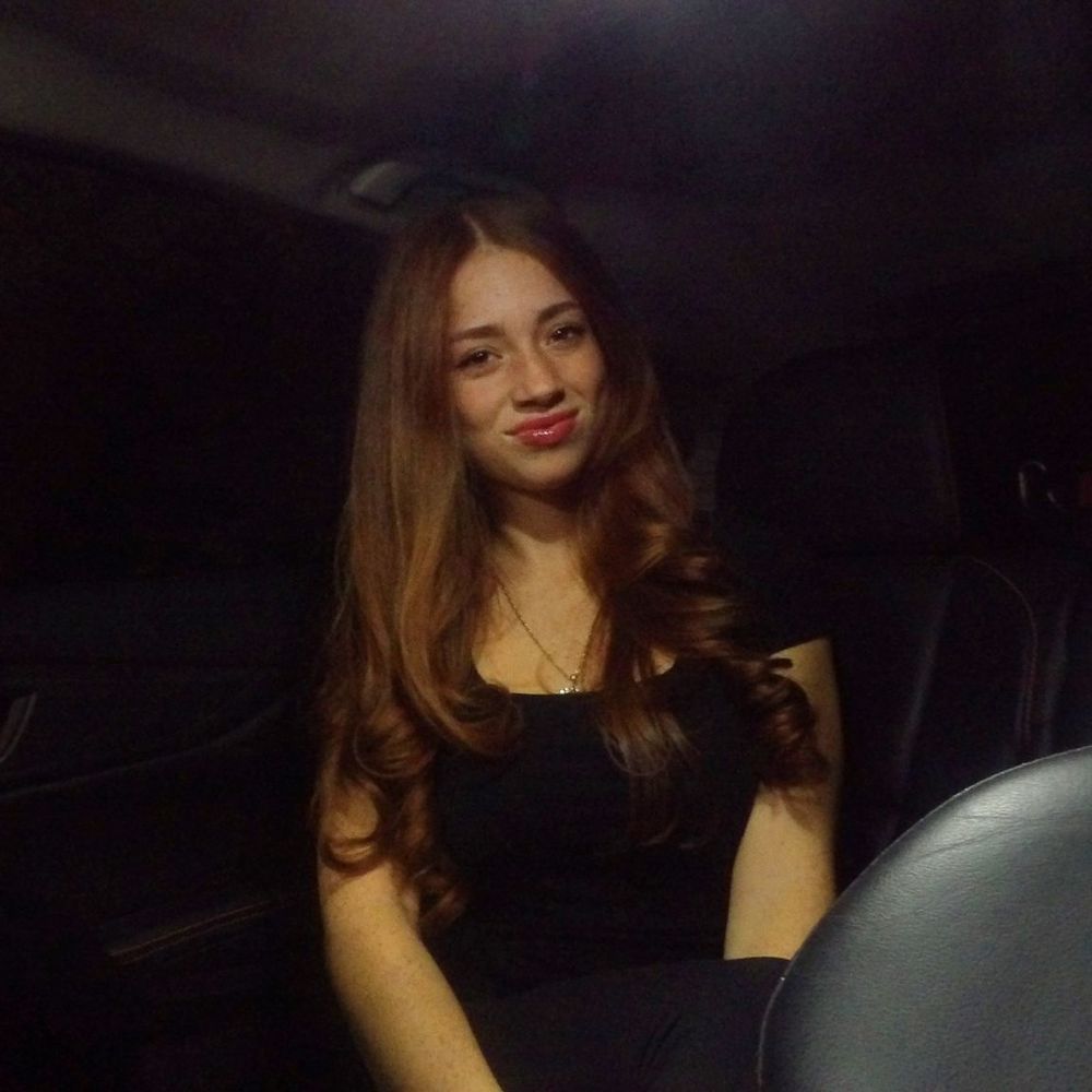 Meet your Posher, Celina